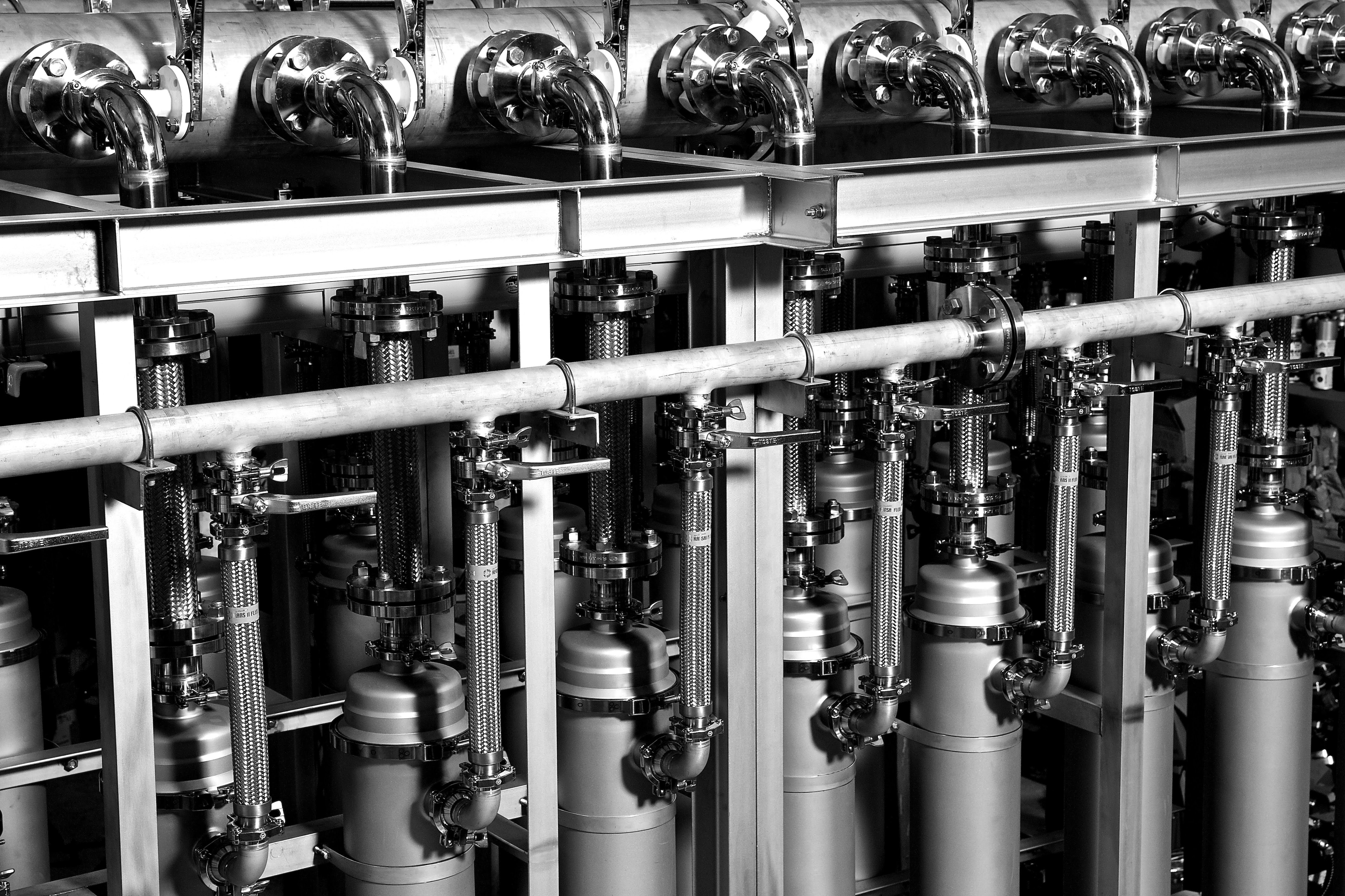 ユニット配管内面バフ研磨